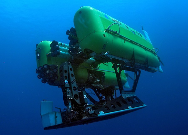 美国尼尔尤斯号无人潜航器在新西兰对出的克马德克海沟下潜时失踪