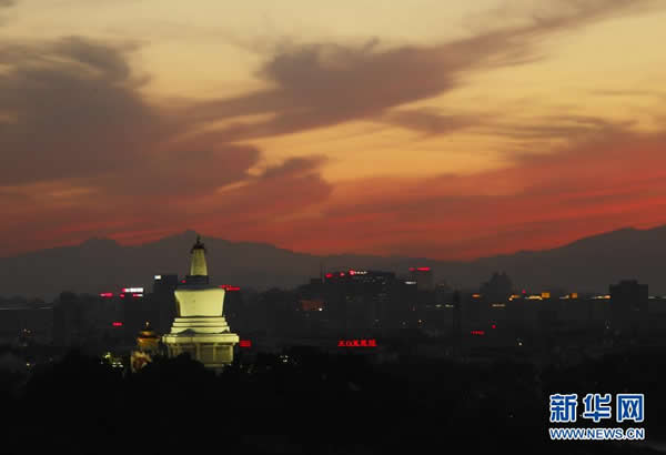 北京景山上的晚霞美景