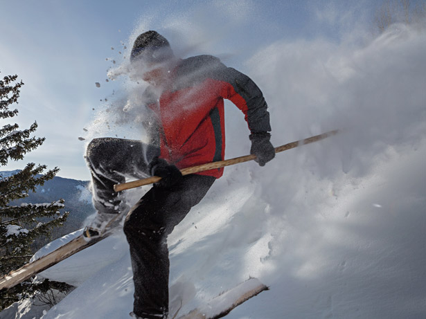 在阿尔泰山的古老文化，有可能是滑雪的起源地之一。