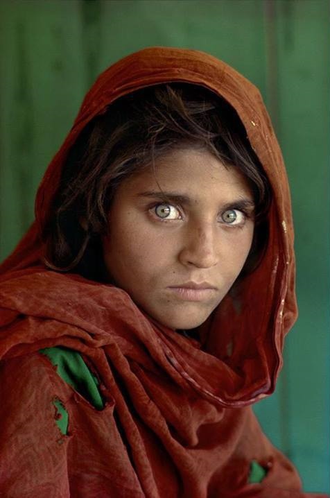 阿富汗少女莎尔巴特‧古拉