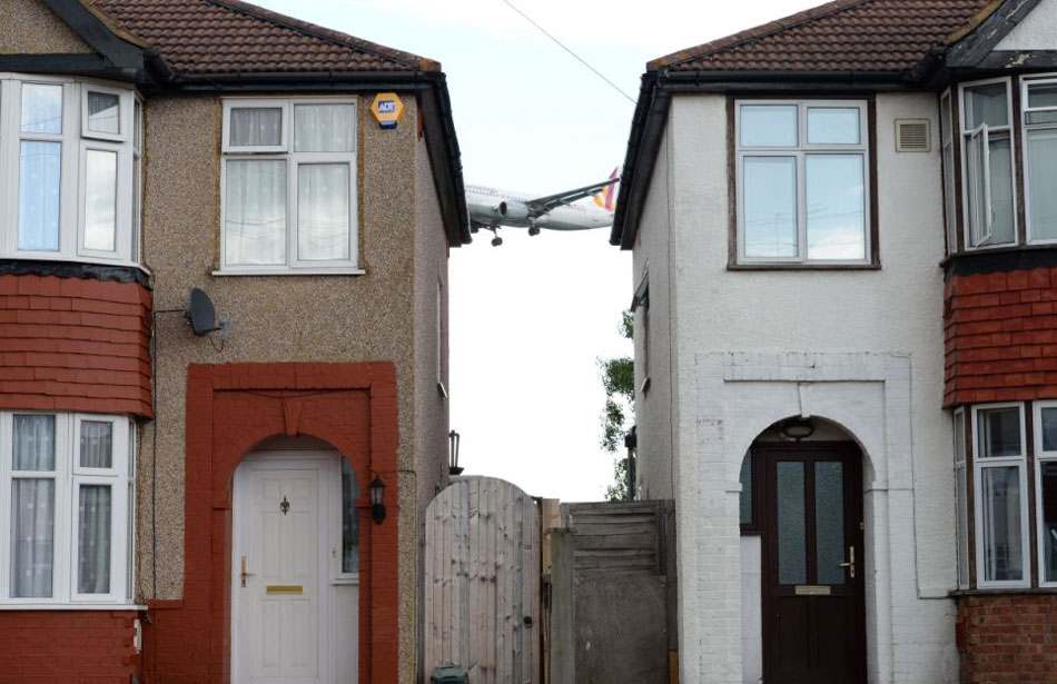 英国公认最喧闹的地方：伦敦豪恩斯洛区每天大量飞机低飞掠过