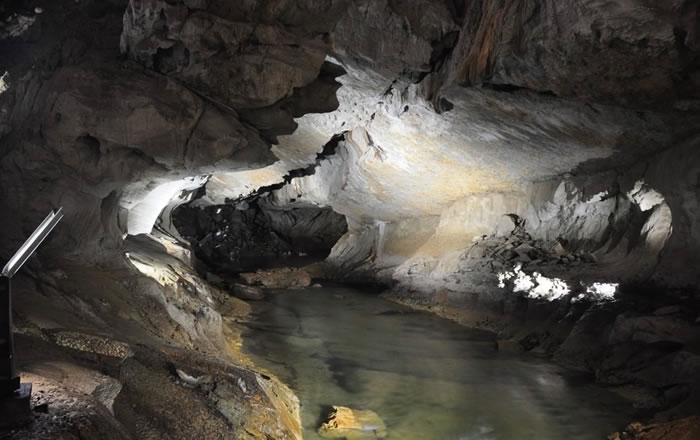 英国探险家在马来西亚发现600万年历史的新洞穴 暂时命名为“信念洞”