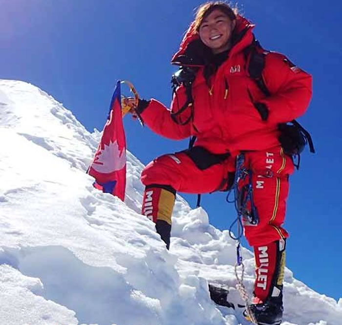 日本19岁早稻田大学生南谷真铃成功攀登珠穆朗玛峰