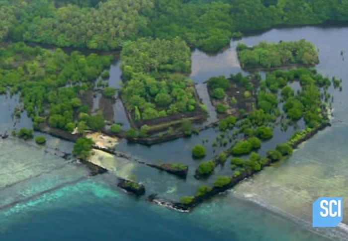 考古学家重返太平洋岛国密克罗尼西亚揭水上“鬼城”面纱