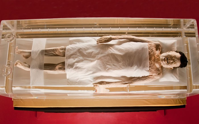 湖南长沙2200多年前马王堆汉墓“辛追夫人”是世界上保存最好的湿尸