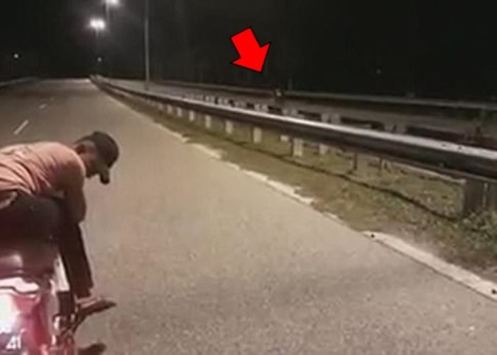 无人驾驶？马来西亚公路惊现“幽灵自行车”