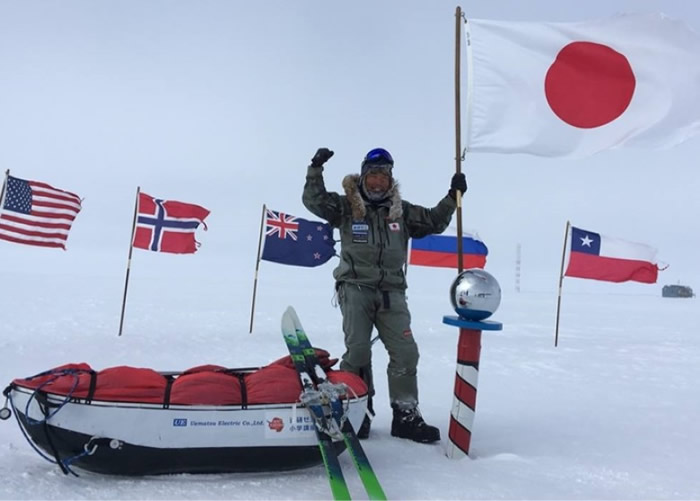 日本著名探险家荻田泰永无后勤支援成功单独徒步抵南极点