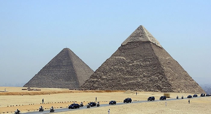 科学家已经知晓古埃及人运输大量建造吉萨金字塔的石块的所有方式