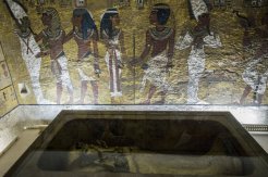 古埃及法老王图坦卡门墓墙背后根本没有秘室
