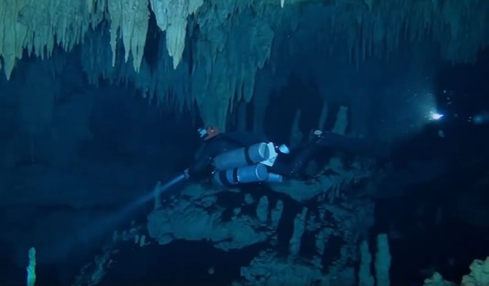 墨西哥世界最长水底洞穴惊见玛雅文明
