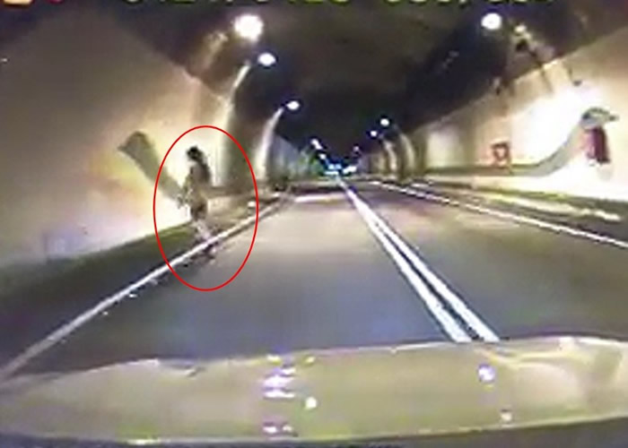 诡异！台湾司机凌晨驾车进入台北1号隧道时惊见全裸女子