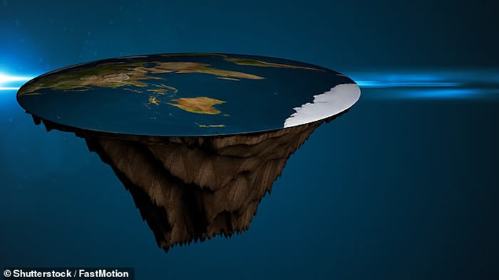 “地球是平的”：地平论者打算组团前往南极寻找“世界的尽头”