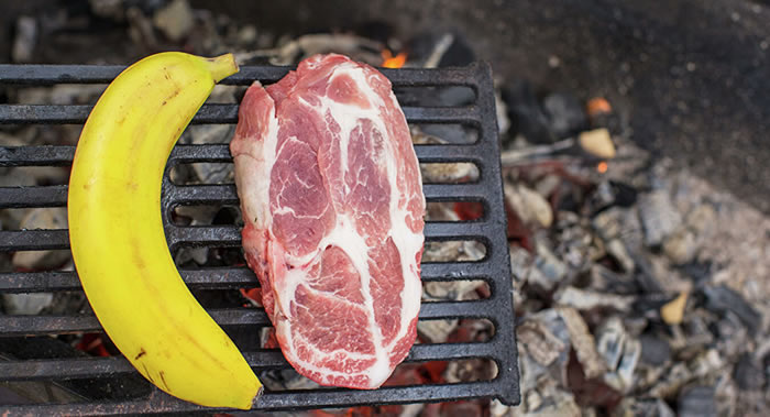 《内科医学年签》杂志：新研究认为适当食用红肉不会对健康造成风险
