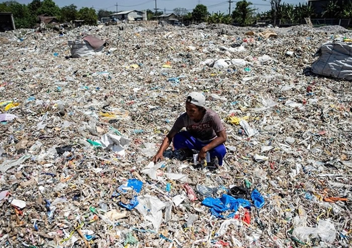 印尼退回美国有害废弃物 环保团体揭垃圾流落印度