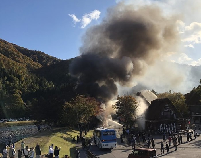 日本另一个被称为世界遗产的著名景点“合掌村木屋”传出火灾