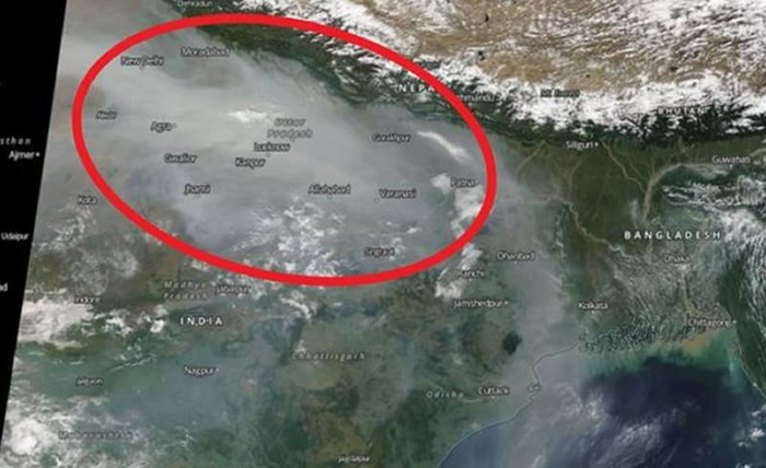 印度新德里面临3年来最严重空污 在卫星图上“完全被消失”