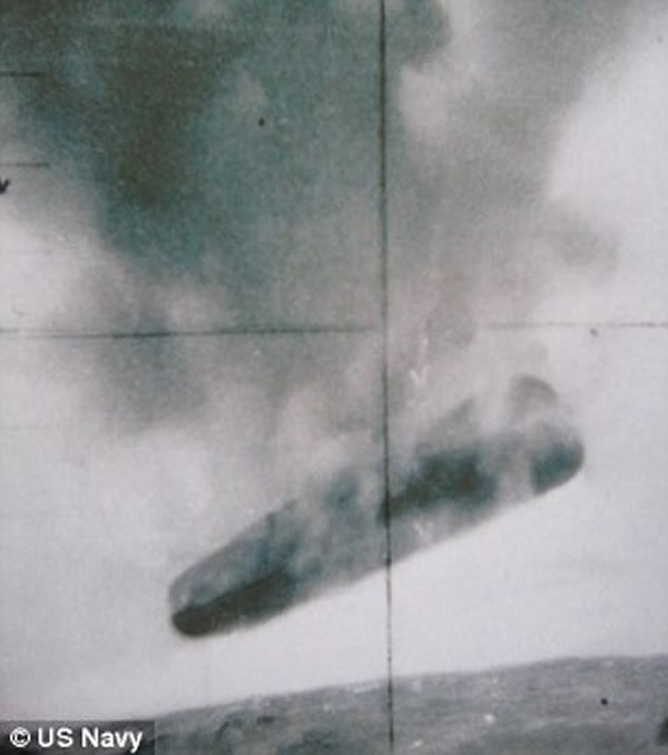 美军潜艇“海参号”（USS Trepang SSN 674）摄于1971年的UFO照片在网上惹热议