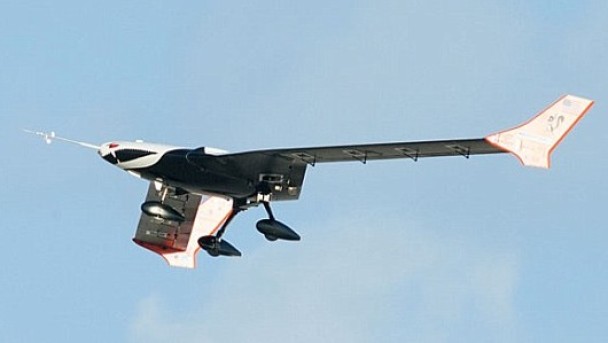 X-56A稍后将会装上具弹性的机翼进行测试