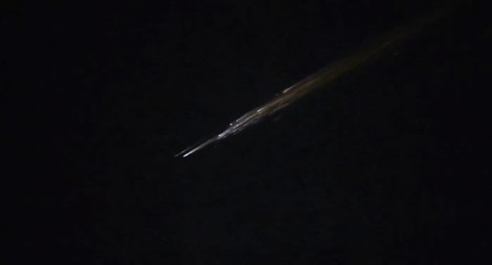美国西部三个州在天空中发现神秘火球飞过 疑是俄罗斯SL-4火箭助推器
