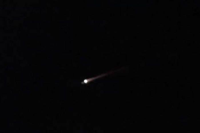 美国西部三个州在天空中发现神秘火球飞过，疑是俄罗斯SL-4火箭助推器