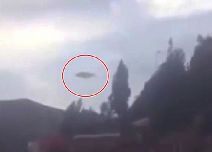 由于片段影像模糊，不明飞行物体是否外太空UFO，留待读者自行判断。