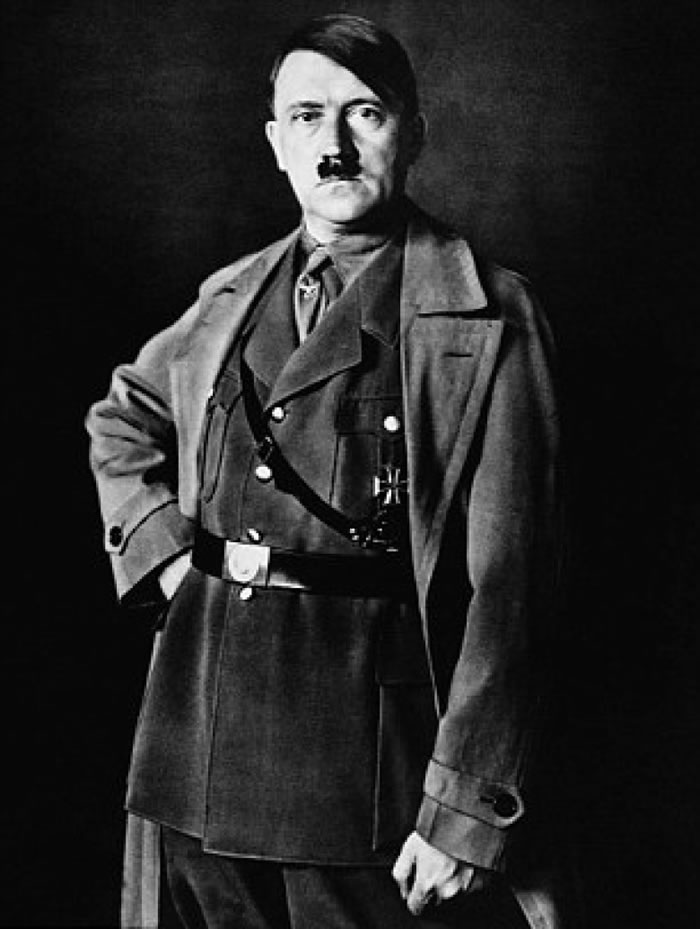 希特勒被传害怕赤裸身体。