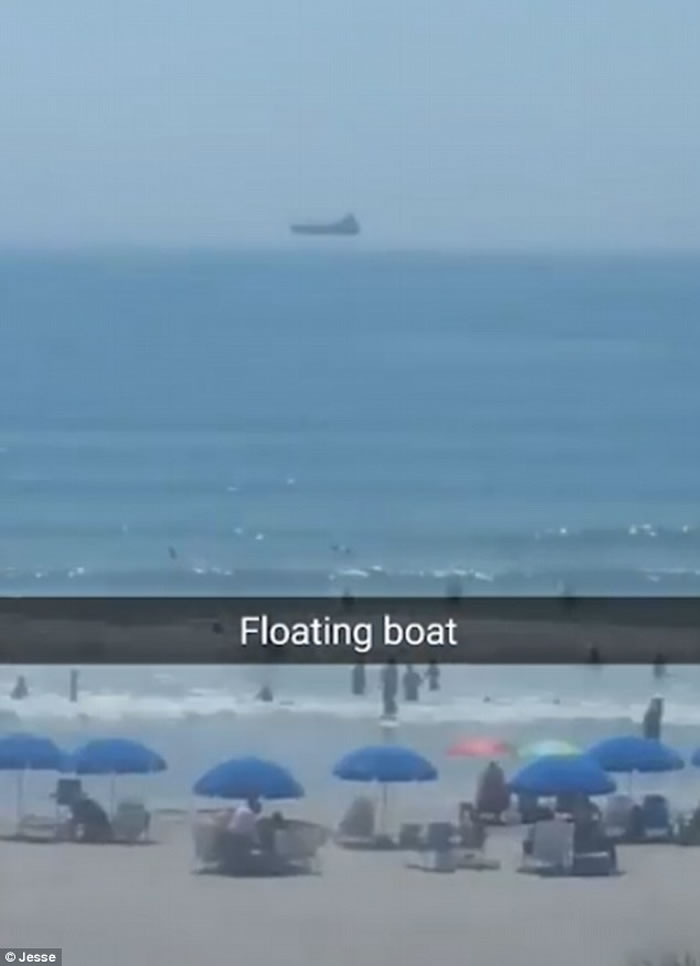美国佛罗里达州海滩惊现海市蜃楼 轮船半空航行疑幻似真