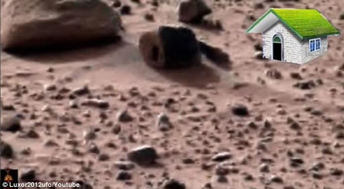 火星表面发现外星人的家？石头上有门