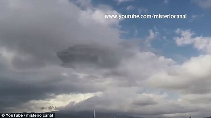墨西哥“神秘频道”上传视频到YouTube称秘鲁天空拍到神秘太空船