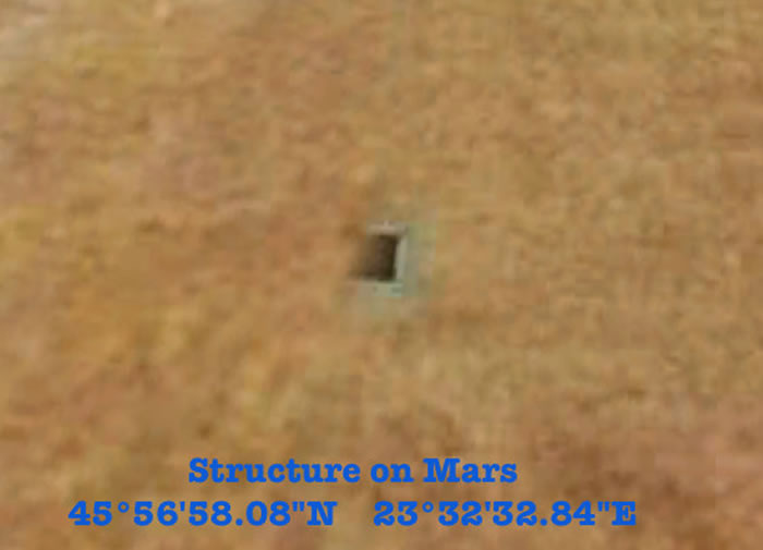 美国太空地质学家格伦．库欣也发现火星表面有些洞穴（垂直熔岩管）