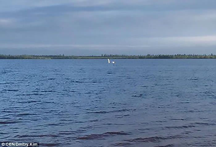 俄罗斯布尔斯克的康托湖惊现神秘水怪？
