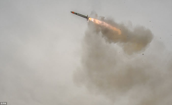 朝鲜试爆氢弹之际 英国皇家海军“海上拦截者”（Sea Ceptor）导弹防卫系统测试成功