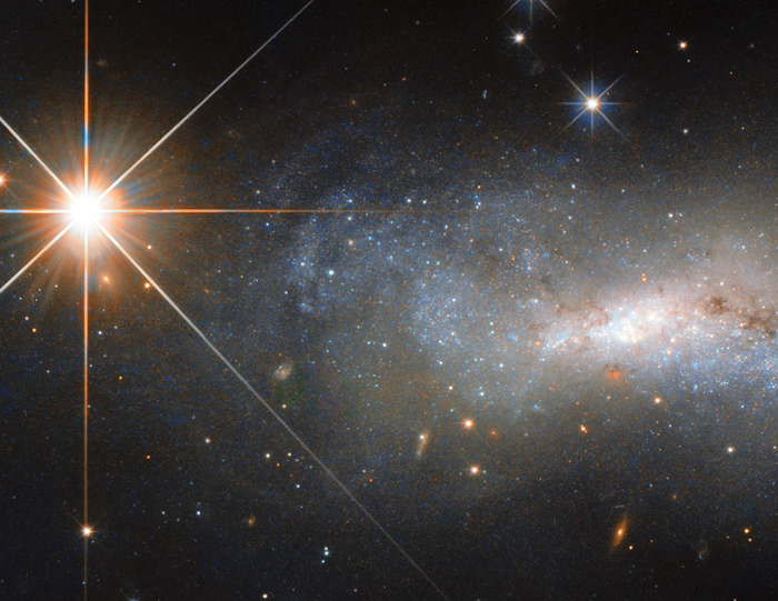 人工智能检索30亿光年外矮星系神秘电波“FRB 121102” 捕获72个奇怪信号