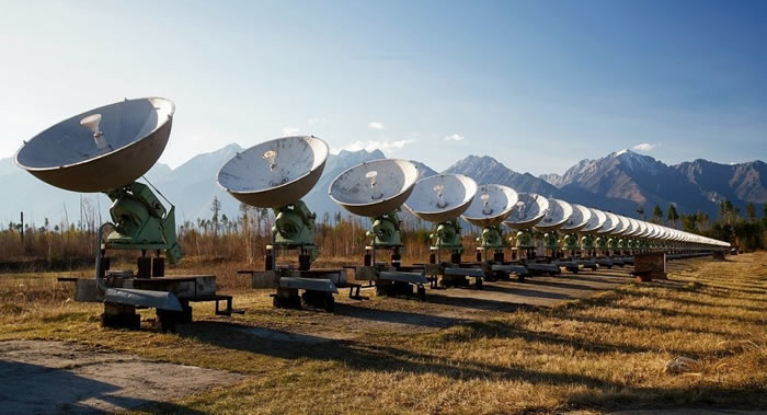 俄罗斯研究人员在俄中空间天气研讨会上发表有关太阳地球物理综合观测项目的报告