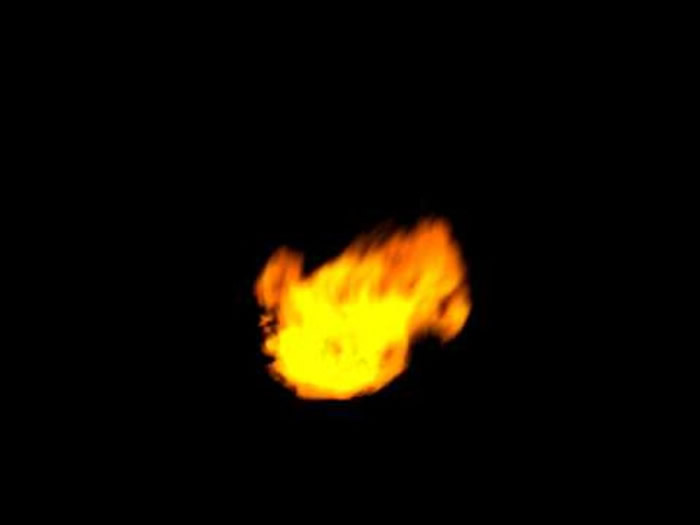 有大坂网民用望远镜拍下的火球。