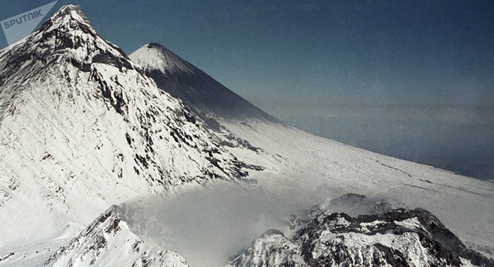 沉寂一年多的别济米扬内火山在勘察加开始爆炸性喷发