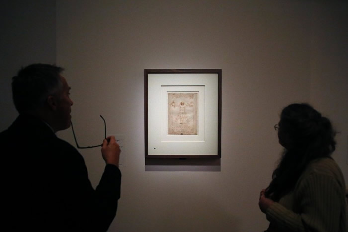 经过一番波折，《维特鲁威人》得以在达芬奇展览中展出。