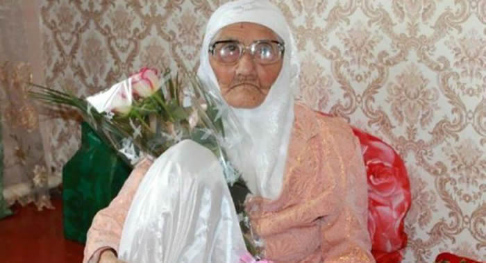 全世界最长寿的老人坦济利亚·比谢姆别耶娃在俄罗斯去世 享年124岁