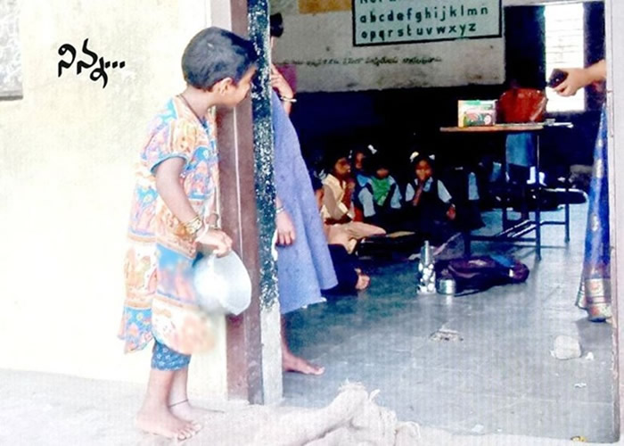 饥肠辘辘在课室外候剩饭！印度小女孩迪夫瓦Divya因Telugu Daily刊出的“饥饿的表情”走红