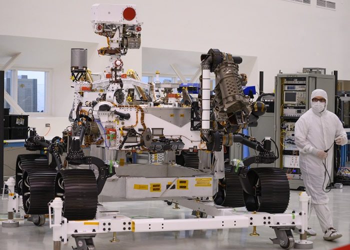 NASA公布“火星2020”探测车 为人类登陆做准备