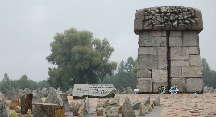 二次大战期间波兰特雷布林卡死亡集中营中至少有500名英国人和美国人被杀害