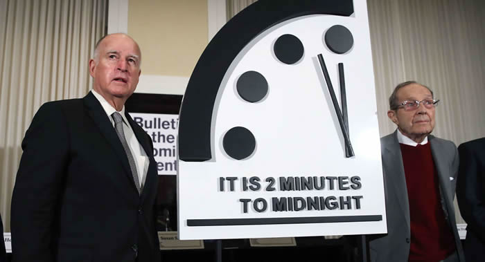 指示核灾难威胁的末日时钟象征性时针又向前拨动了20秒 现时间为23:58:20
