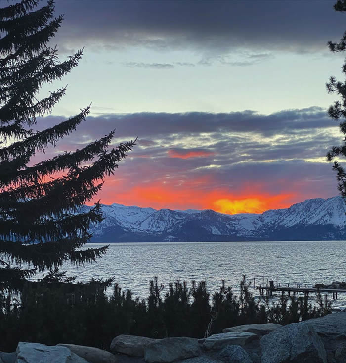 美国的塔霍湖（Lake Tahoe）