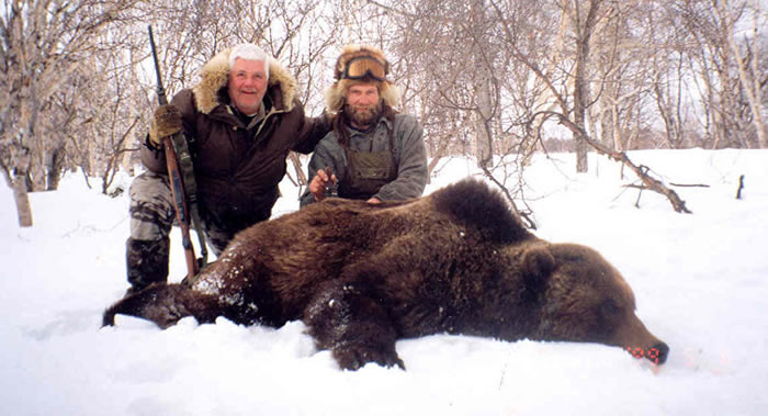 俄罗斯总统弗拉基米尔·普京签署法案规定对半散养和人工圈养动物进行狩猎的条件