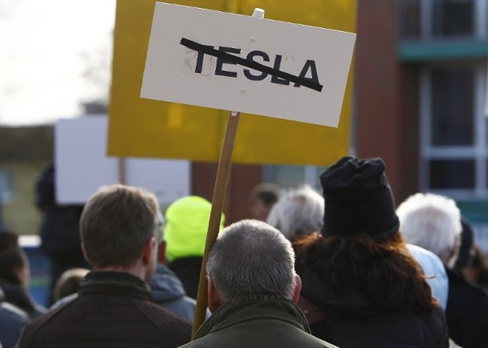 美国特斯拉Tesla建厂砍伐森林 德国法院应环保组织要求叫停