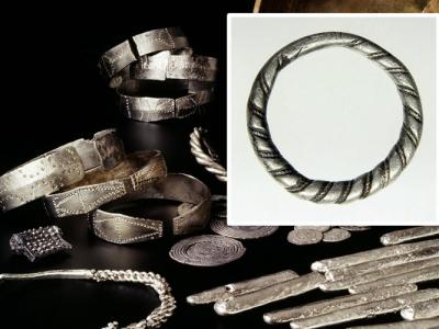 荷兰荷加窝登农民利用金属探测器在粟米田发现罕见维京时代银戒指