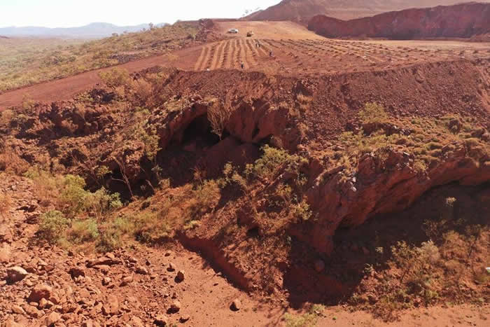 矿业巨头力拓集团为炸毁西澳大利亚Juukan峡谷地区46000年历史的土著岩洞而致歉