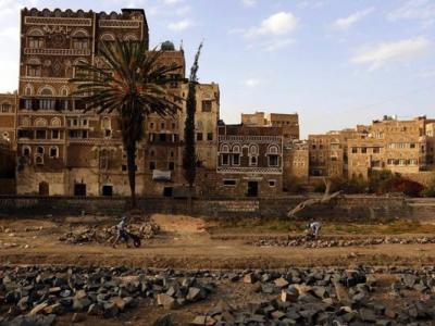 也门首都萨那获联合国教科文组织列为世界遗产的古城区千年历史古屋在暴雨冲袭下倒塌