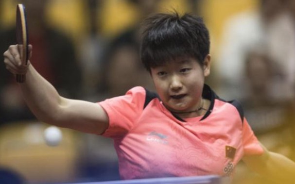 孙颖莎简介 她是乒乓球界的小魔女潜力无穷未来可期