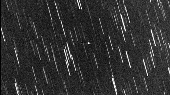 巨型小行星“2010 FR”今天将飞过地球